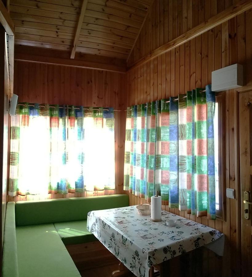 Camping - Bungalows La Soleia D'Oix Dış mekan fotoğraf