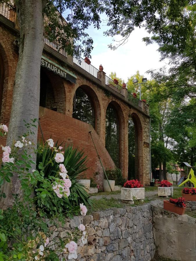 Camping - Bungalows La Soleia D'Oix Dış mekan fotoğraf